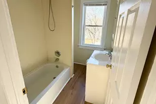 335 W Buck St, Paulsboro, NJ 08066 - Photo 7