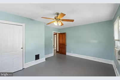 923 N Main Street, Glassboro, NJ 08028 - Photo 15