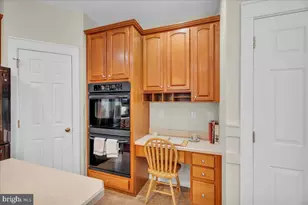 211 Ripley Ct, Monroe Township, NJ 08094 - Photo 13