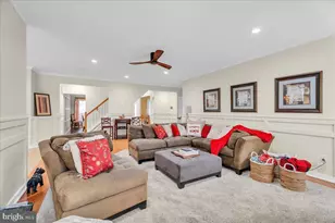 211 Ripley Ct, Monroe Township, NJ 08094 - Photo 5