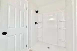 4 Altair Ct, Washington Township, NJ 08012 - Photo 17