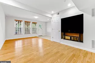 341 Concetta Dr, East Greenwich Township, NJ 08061 - Photo 3