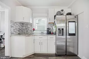 444 Lincoln Ave, Paulsboro, NJ 08066 - Photo 3