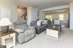 28 Peacock Cir, Sewell, NJ 08080 - Photo 5