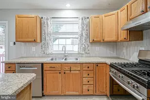 604 Sangreal Ct, Mantua, NJ 08051 - Photo 11