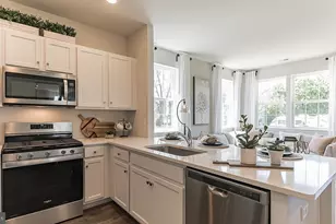 201 Mazzeo Dr, Glassboro, NJ 08028 - Photo 9