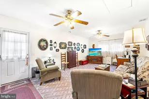 157 S School St, Greenwich Township, NJ 08027 - Photo 9