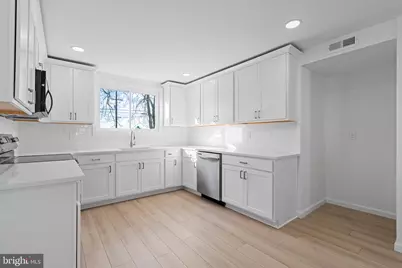 801 Eldridges Hill Road, Harrison Township, NJ 08062 - Photo 7