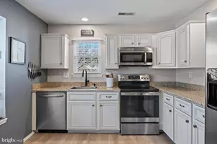 77 Lakebridge Dr, Woodbury, NJ 08096 - Photo 7