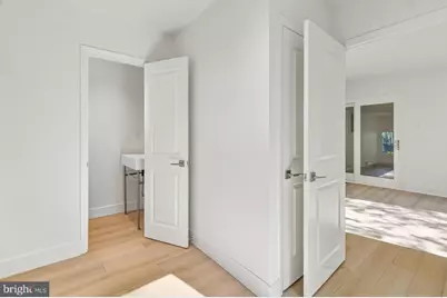 1015 Merrymount Avenue S, Blackwood, NJ 08012 - Photo 17