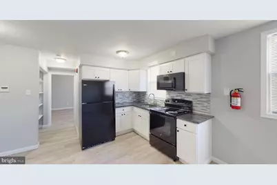 910 Gateway Boulevard #A2, Westville, NJ 08093 - Photo 3