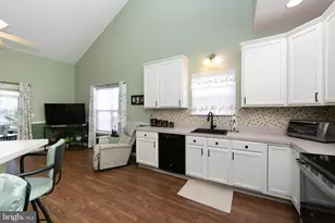 106 Nathan Hale Dr, Woodbury, NJ 08096 - Photo 13