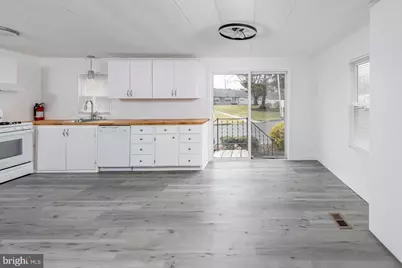 167 New Hope Ln, Monroe Township, NJ 08094 - Photo 9