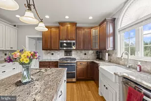 108 Danton Ln, Harrison Township, NJ 08062 - Photo 15