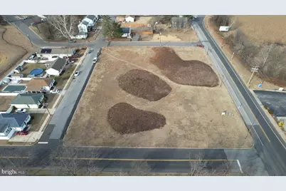 8 S Delaware Street, Paulsboro, NJ 08066 - Photo 11