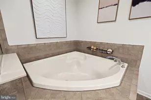 103 Oak Ridge Dr, East Greenwich Township, NJ 08061 - Photo 27