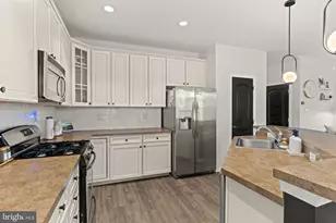 103 Oak Ridge Dr, East Greenwich Township, NJ 08061 - Photo 9