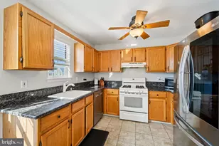 1011 Hillsboro Ct, Sewell, NJ 08080 - Photo 13