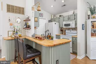 96 Crestmont Dr, Mantua, NJ 08051 - Photo 3