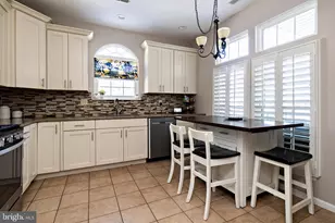 425 Longfellow Dr, Monroe Township, NJ 08094 - Photo 21