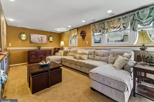 423 Greenview, Washington Township, NJ 08012 - Photo 15