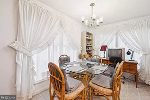 723 Bayberry Ln, Monroe Township, NJ 08094 - Photo 11