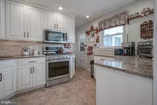 31 Fairmount Dr, Glassboro, NJ 08028 - Photo 13