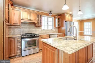 32 Albertus Dr, Monroe Township, NJ 08094 - Photo 13