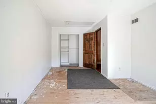 32 Albertus Dr, Monroe Township, NJ 08094 - Photo 19