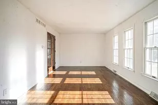 32 Albertus Dr, Monroe Township, NJ 08094 - Photo 5