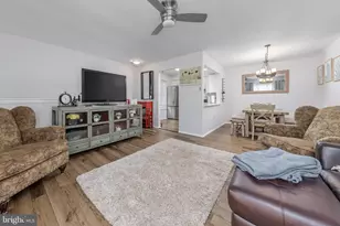 628 Yorkshire Ct, Sewell, NJ 08080 - Photo 5