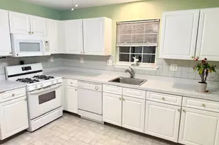 659 Barbados Dr, Monroe Township, NJ 08094 - Photo 5