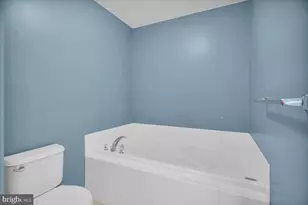 171 Pennsbury Ln, Woodbury, NJ 08096 - Photo 19