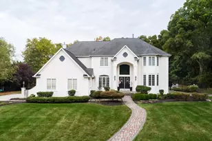 135 Preakness Dr, Harrison Township, NJ 08062 - Photo 1