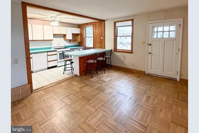 501 Page Street, West Deptford Township, NJ 08096 - Photo 5