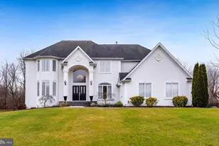 107 Preakness Dr, Harrison Township, NJ 08062 - Photo 1