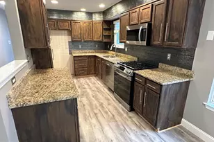 48 Maple Leaf Cir, Sewell, NJ 08080 - Photo 7