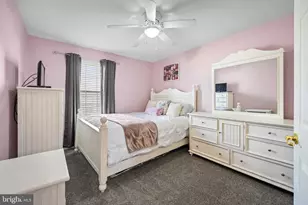 136 Acorn Dr, East Greenwich Township, NJ 08061 - Photo 23