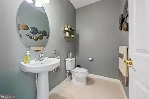 136 Acorn Dr, East Greenwich Township, NJ 08061 - Photo 27