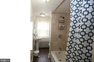 114 Ellis St, Glassboro, NJ 08028 - Photo 9