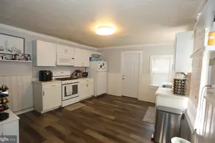 116 Ellis St, Glassboro, NJ 08028 - Photo 5