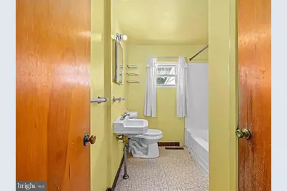 404 Franklin Road, Glassboro, NJ 08028 - Photo 9