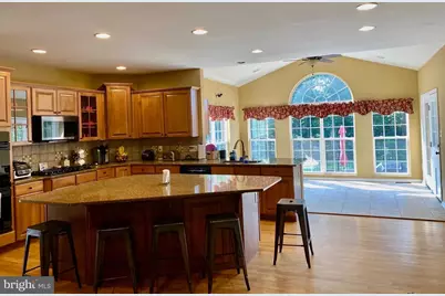 207 Cherry Tree Court, Franklin Township, NJ 08322 - Photo 7