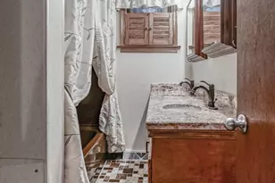 323 Florence Blvd, Monroe Township, NJ 08094 - Photo 17