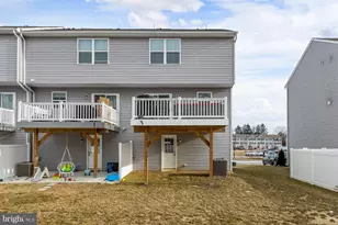 240 Rothberg Dr, Monroe Township, NJ 08094 - Photo 3