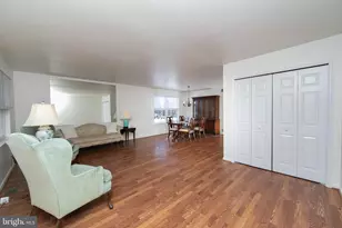 424 Country Way, East Greenwich Township, NJ 08056 - Photo 3