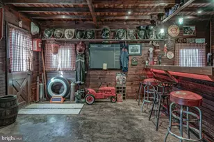 414 W Centre St, Woodbury, NJ 08096 - Photo 41