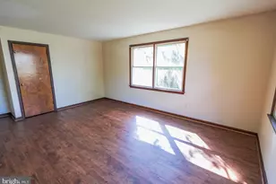 213 Laurel Ave, Glassboro, NJ 08028 - Photo 9