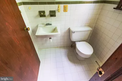 213 Laurel Avenue #B, Glassboro, NJ 08028 - Photo 17