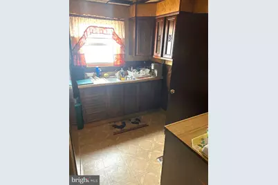 209 Greenwich Avenue, Paulsboro, NJ 08066 - Photo 5